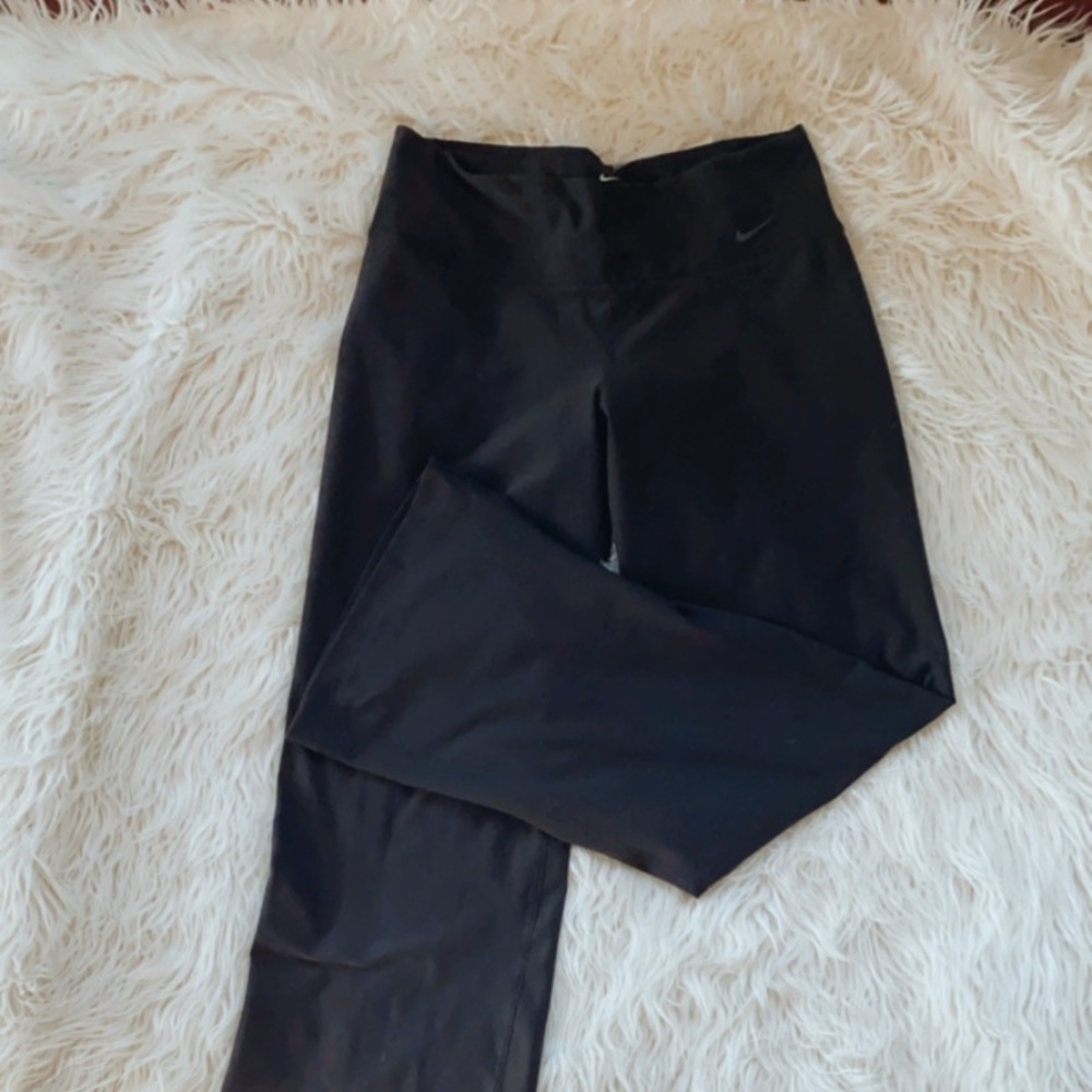Nike dry fit yoga pants
